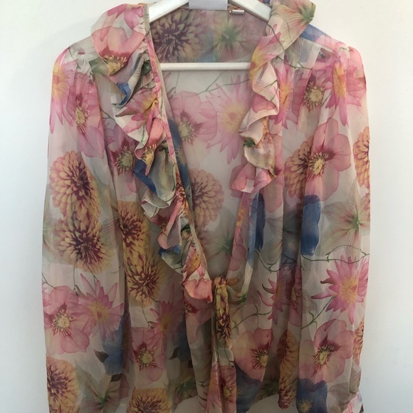 Vintage Floral Blouse - Picture 2 of 5
